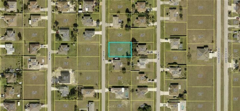 Property Photo:  1413 NE 7th Avenue  FL 33909 