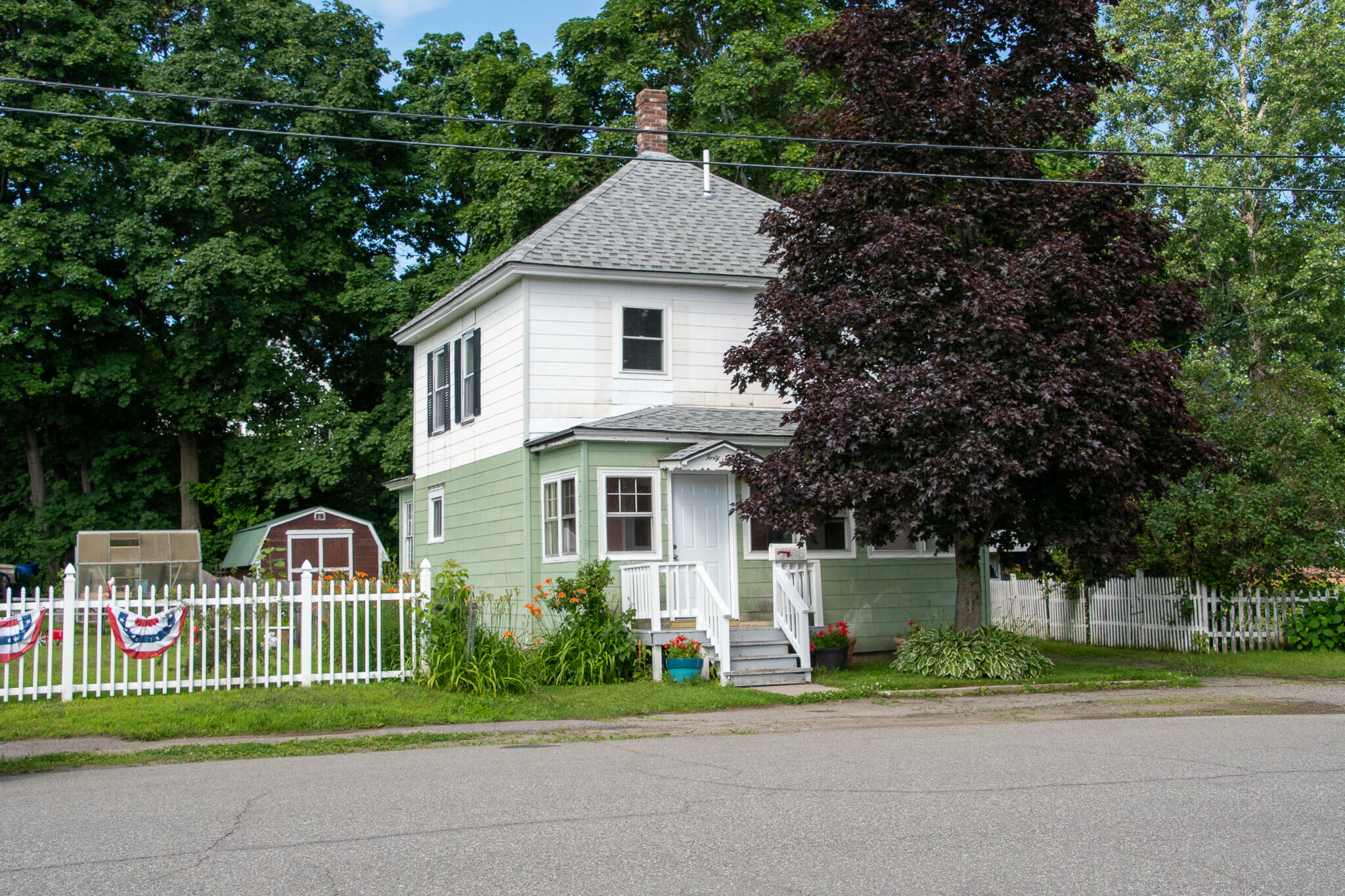 Property Photo:  46 Congress Street  ME 04462 