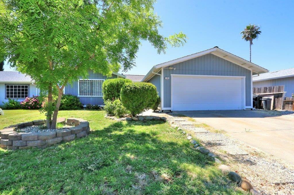 Property Photo:  4180 Justin Way  CA 95826 