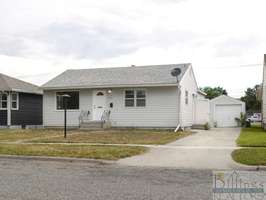 Property Photo:  1733 Alderson Avenue  MT 59102 