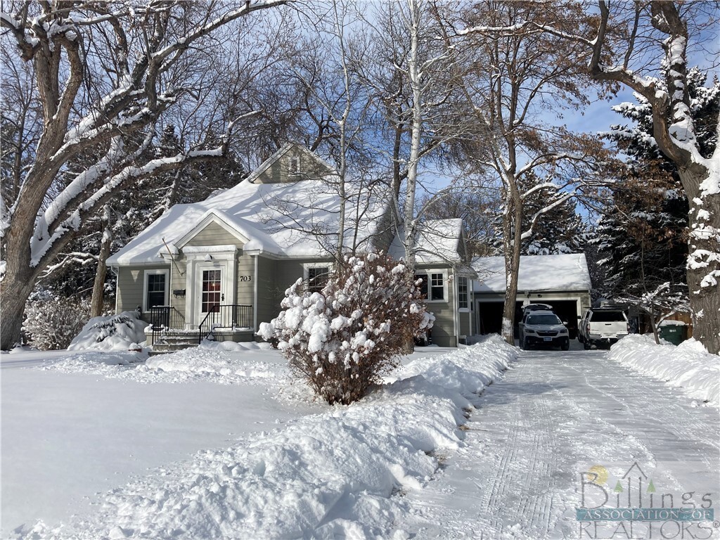 Property Photo: 703 Highland Park Dr MT 59102