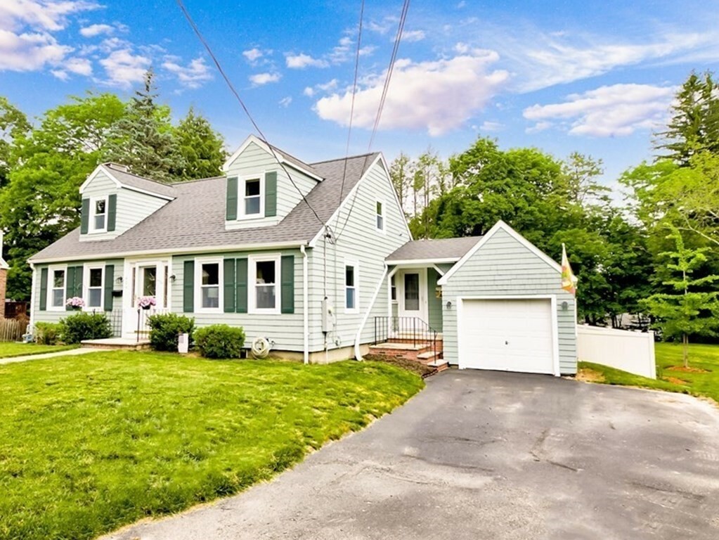 Property Photo:  424 South Street  MA 01867 
