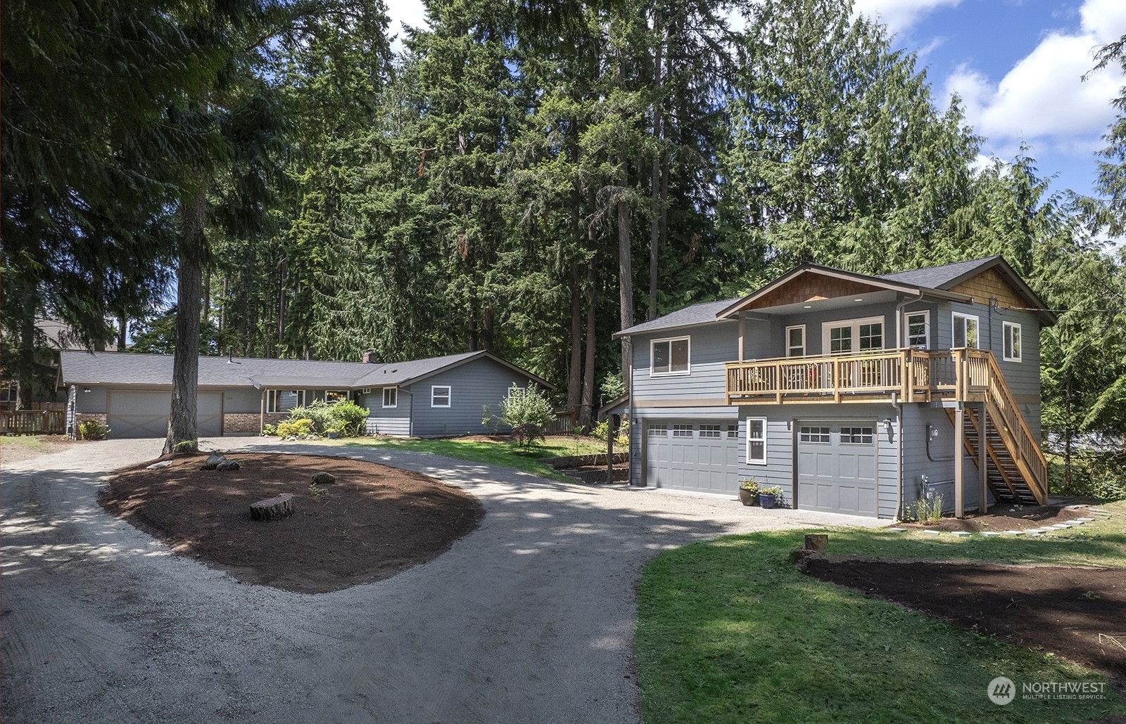 Property Photo:  2303 248th Avenue SE  WA 98075 