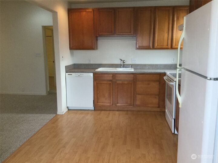 Property Photo:  2506 Rucker Avenue 2  WA 98201 