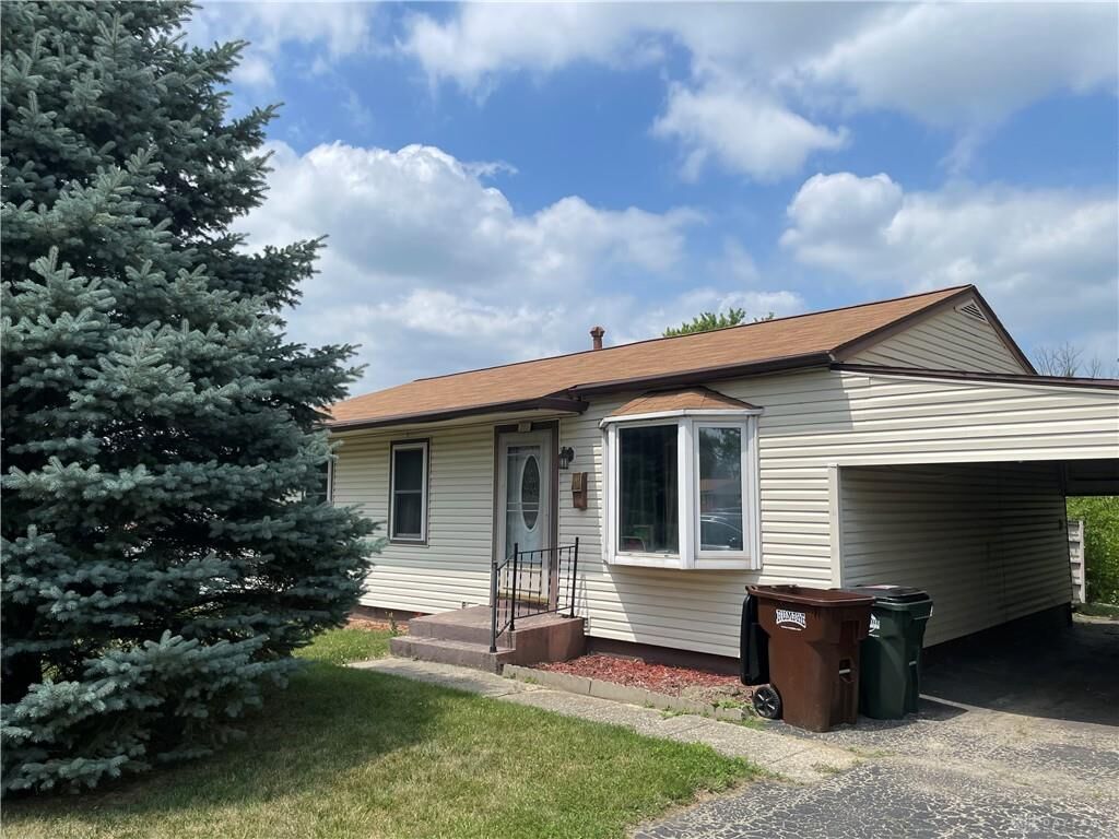 Property Photo:  203 W Garland Avenue  OH 45324 