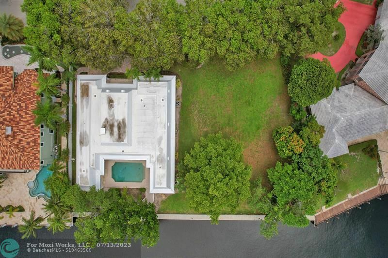 Property Photo:  40 Compass Isle  FL 33308 