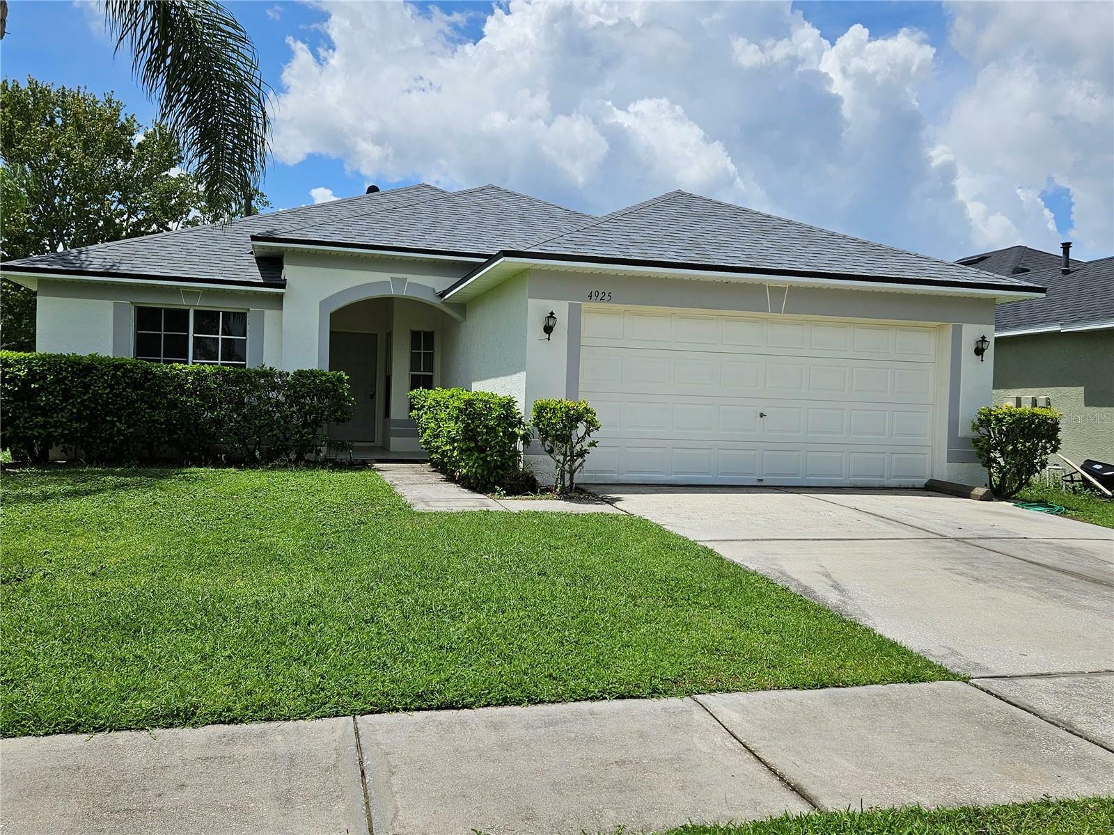 Property Photo:  4925 Trinidad Drive  FL 34639 