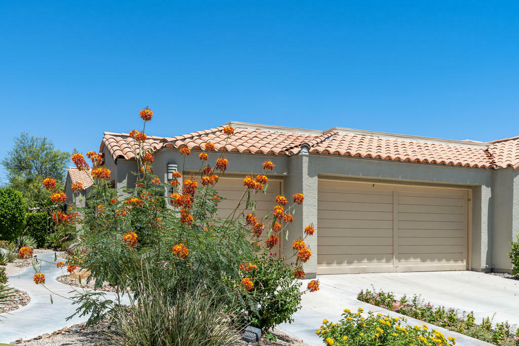 Property Photo:  4 Pebble Beach Drive  CA 92270 