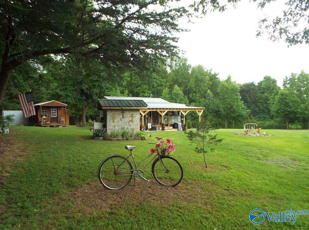 Property Photo:  2400 County Road 631  AL 35984 