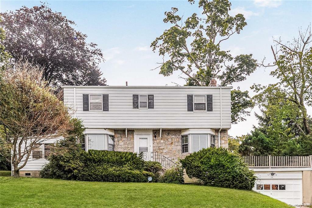 144 Hudson Terrace  Yonkers NY 10701 photo