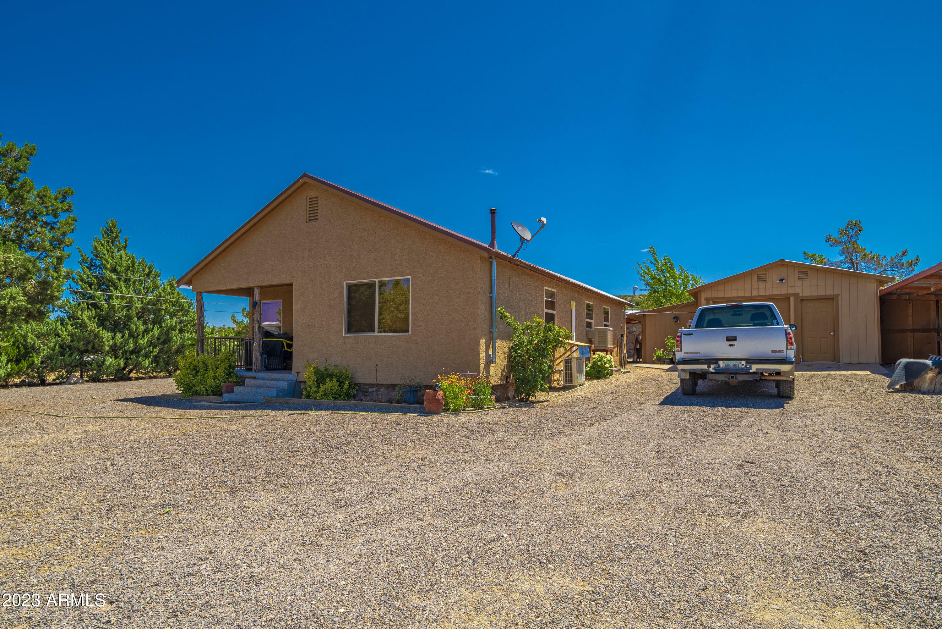 Property Photo:  16066 W Young Lane  AZ 85362 