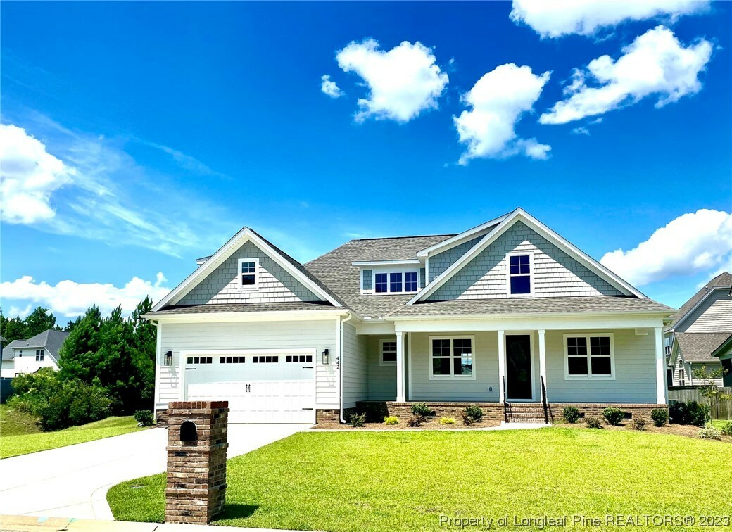 Property Photo: 442 W Summerchase Drive NC 28311