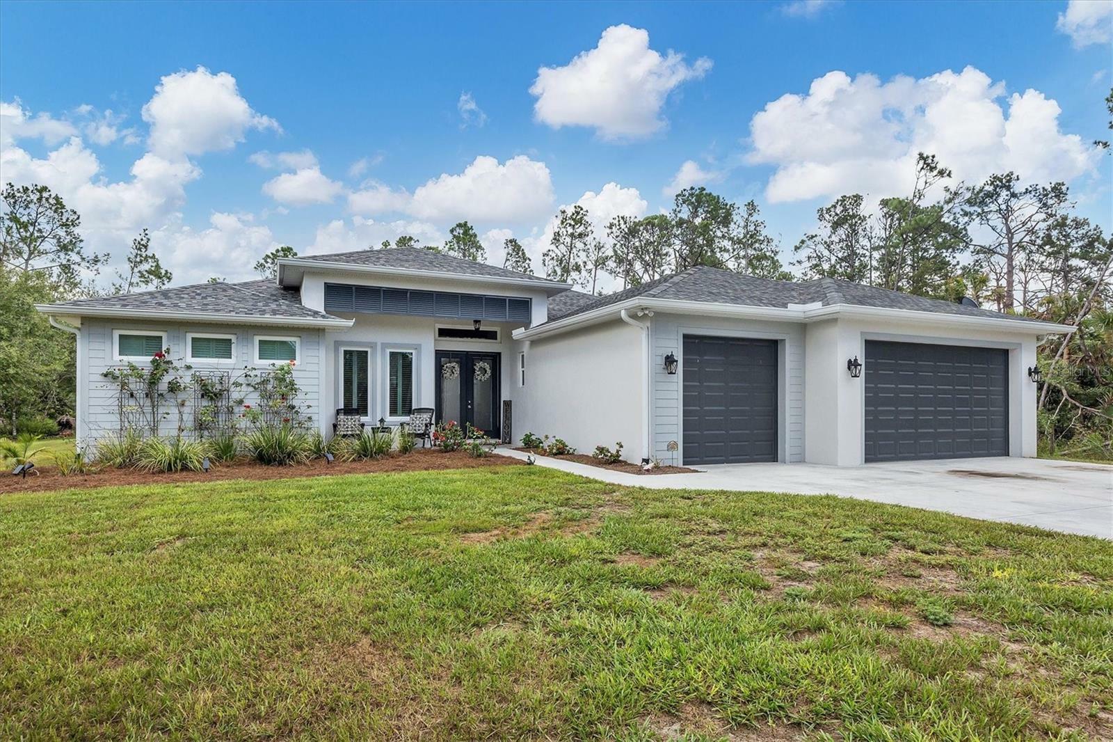 Property Photo: 6674 Ruff Street FL 34291