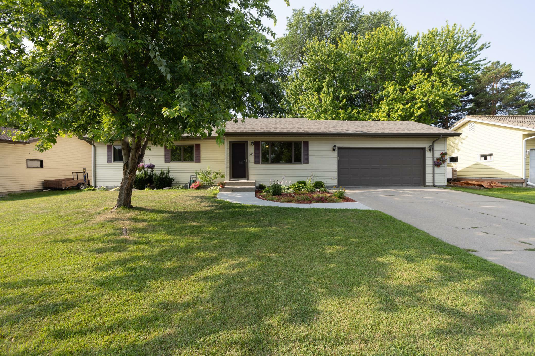 Property Photo: 330 E 14th Street MN 56537