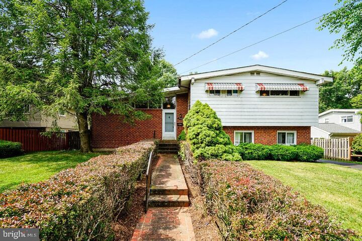 5006 Regency Place  Alexandria VA 22304 photo