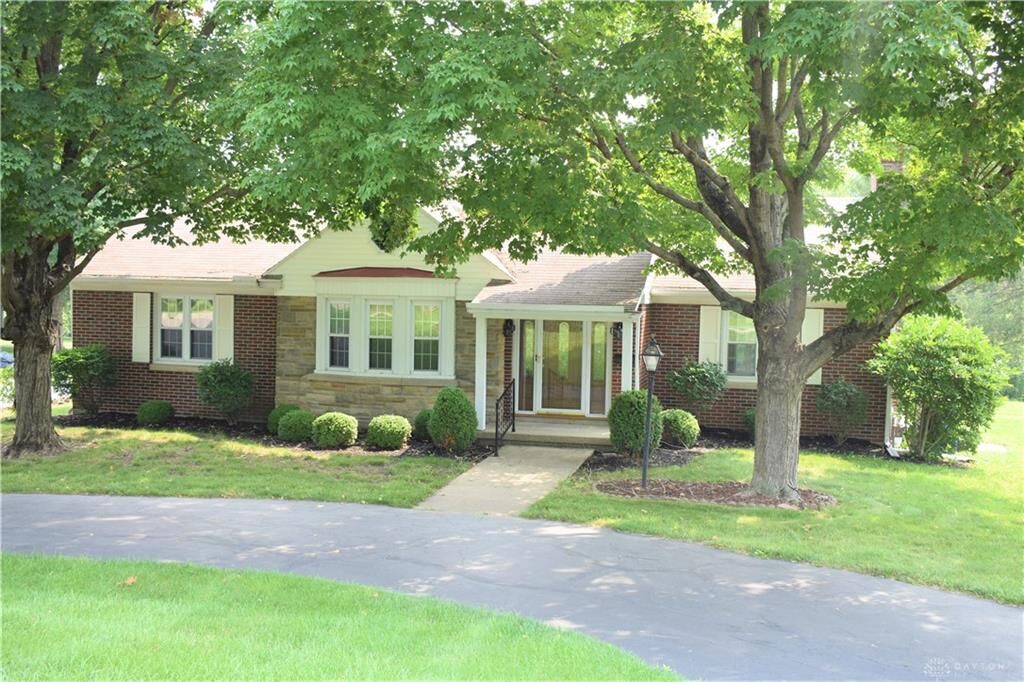 Property Photo: 1203 N Sunset Drive OH 45356
