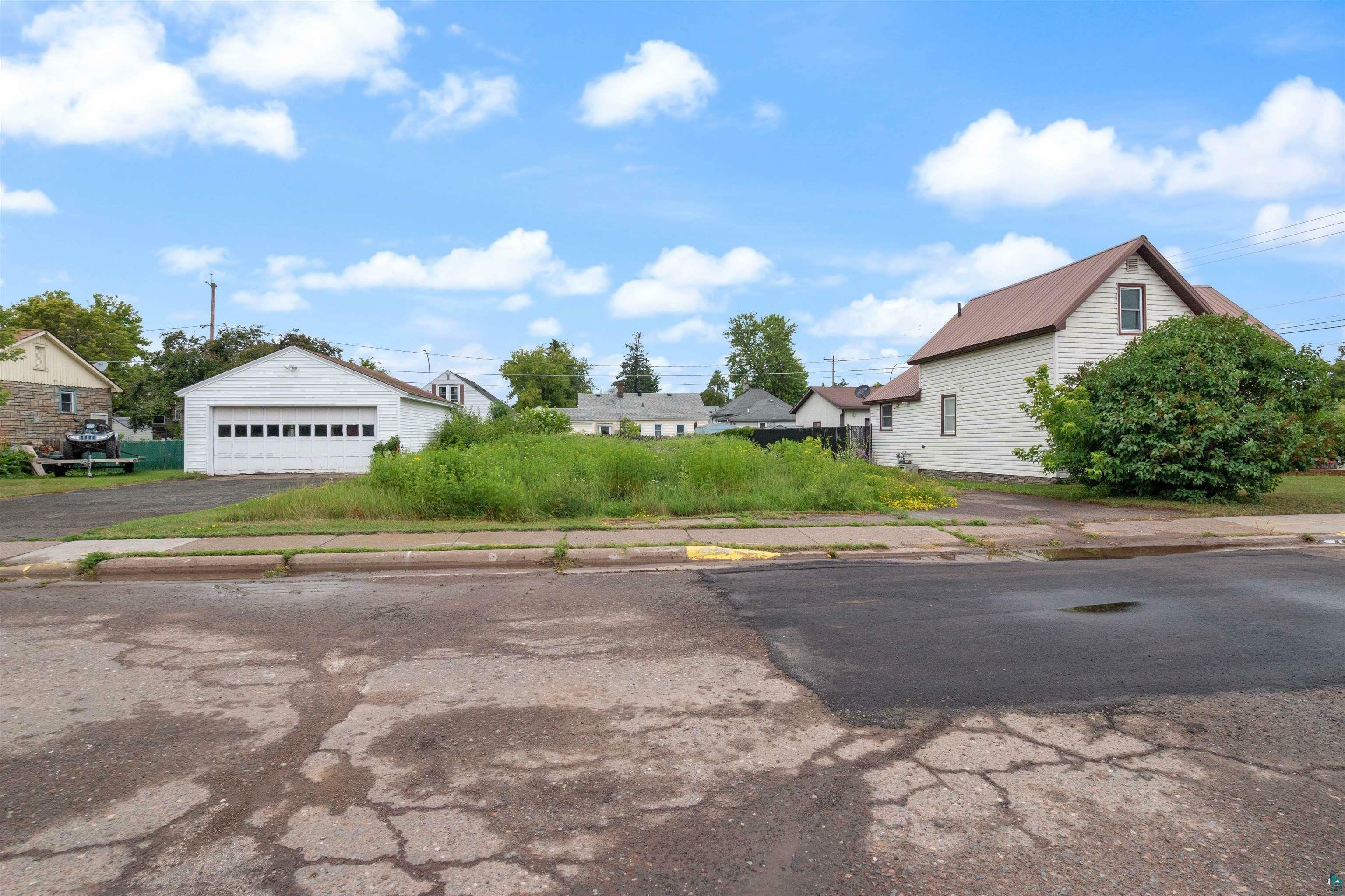 Property Photo:  337 North Ave  MN 55718 