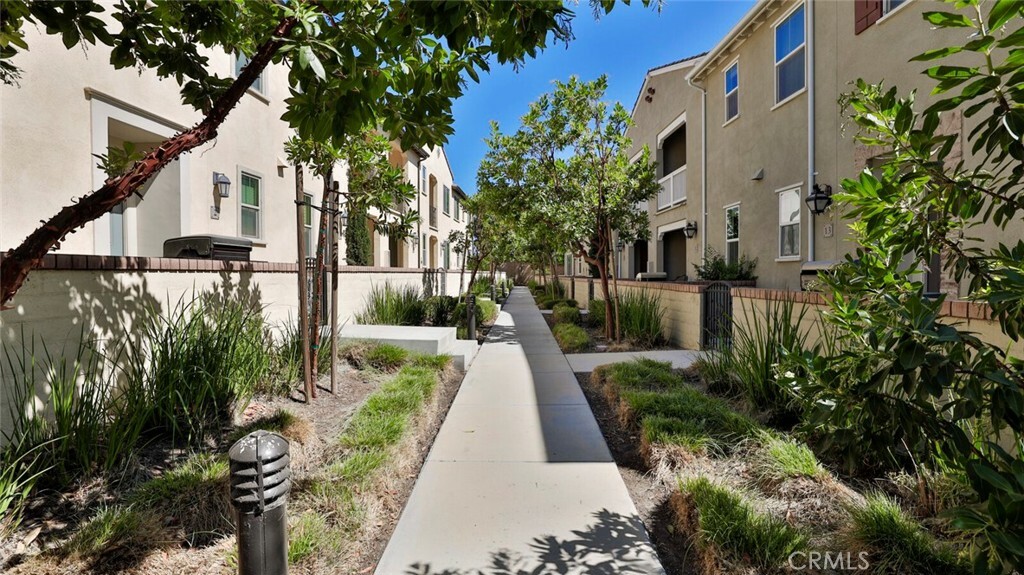 Property Photo:  3350 E Yountville Dr 4  CA 91761 