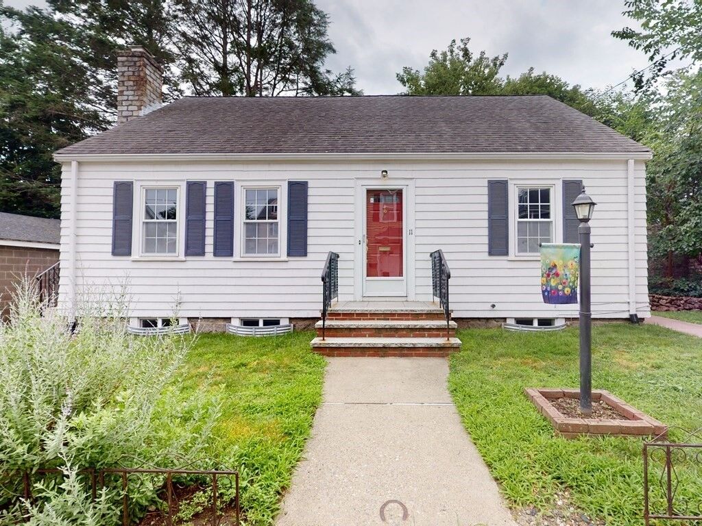 Property Photo: 11 Naviens Lane MA 02453
