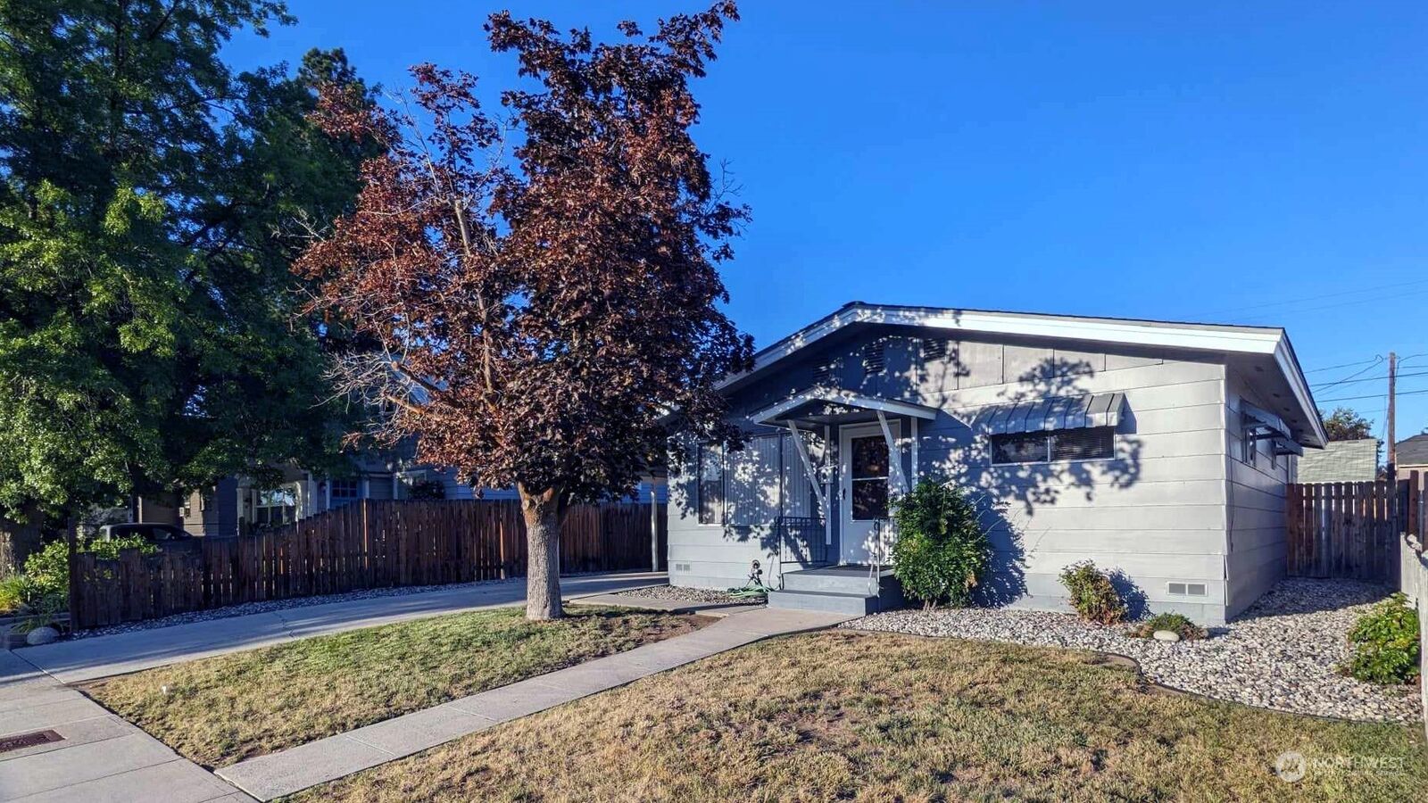 Property Photo:  819 S Monroe Street  WA 98801 