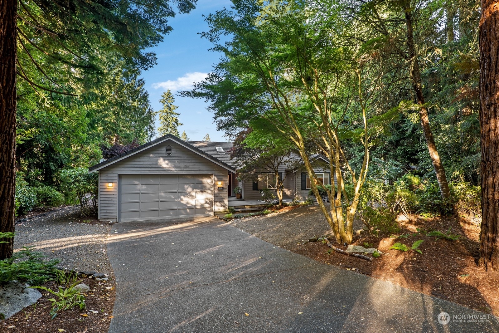 Property Photo:  310 Baycliff Drive  WA 98368 