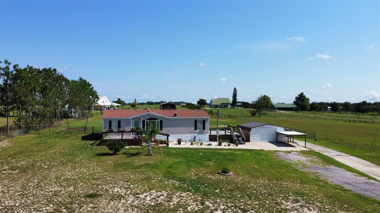 Property Photo:  569 Libby Alico Road  FL 33827 