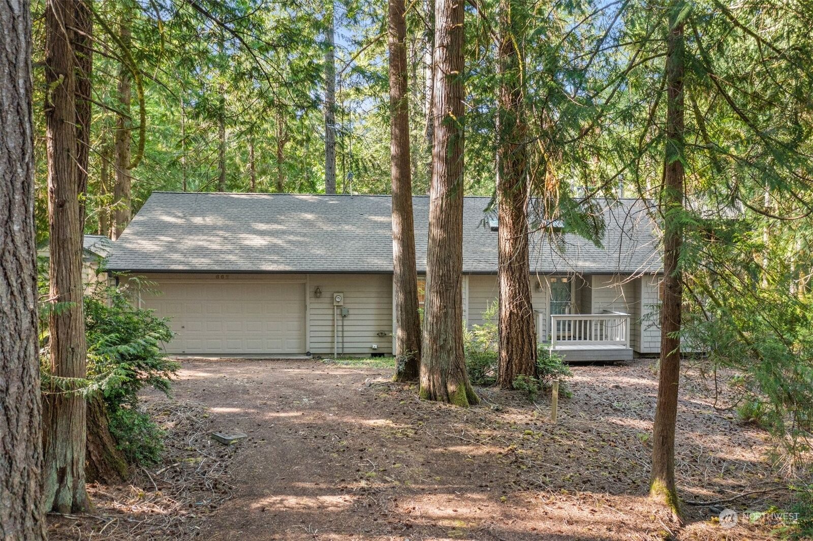 Property Photo:  662 E Portage Road  WA 98584 