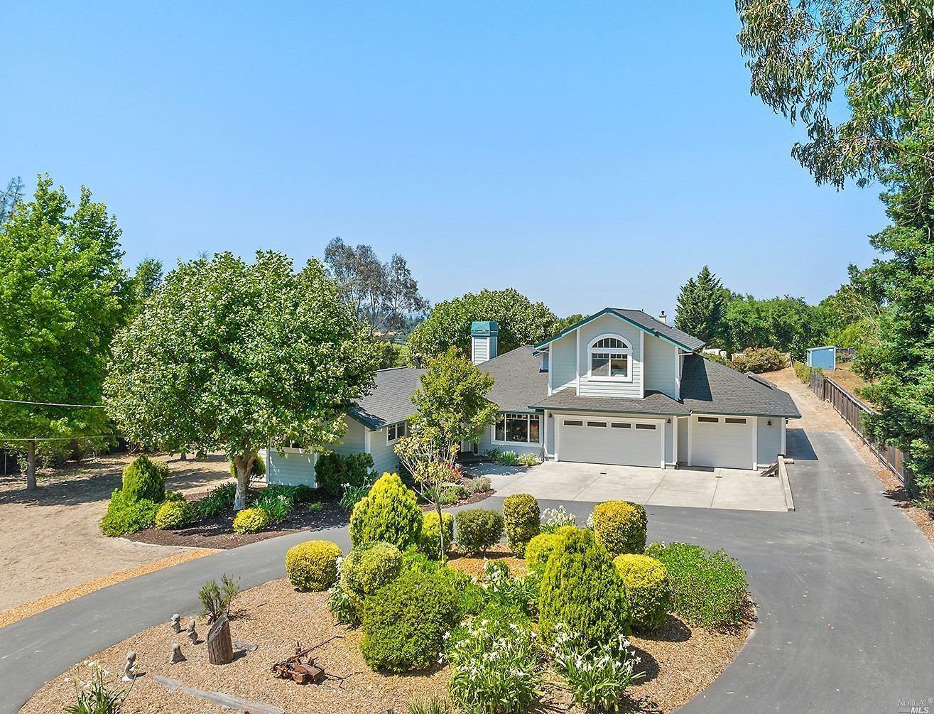 Property Photo:  1762 Bloomfield Road  CA 95472 
