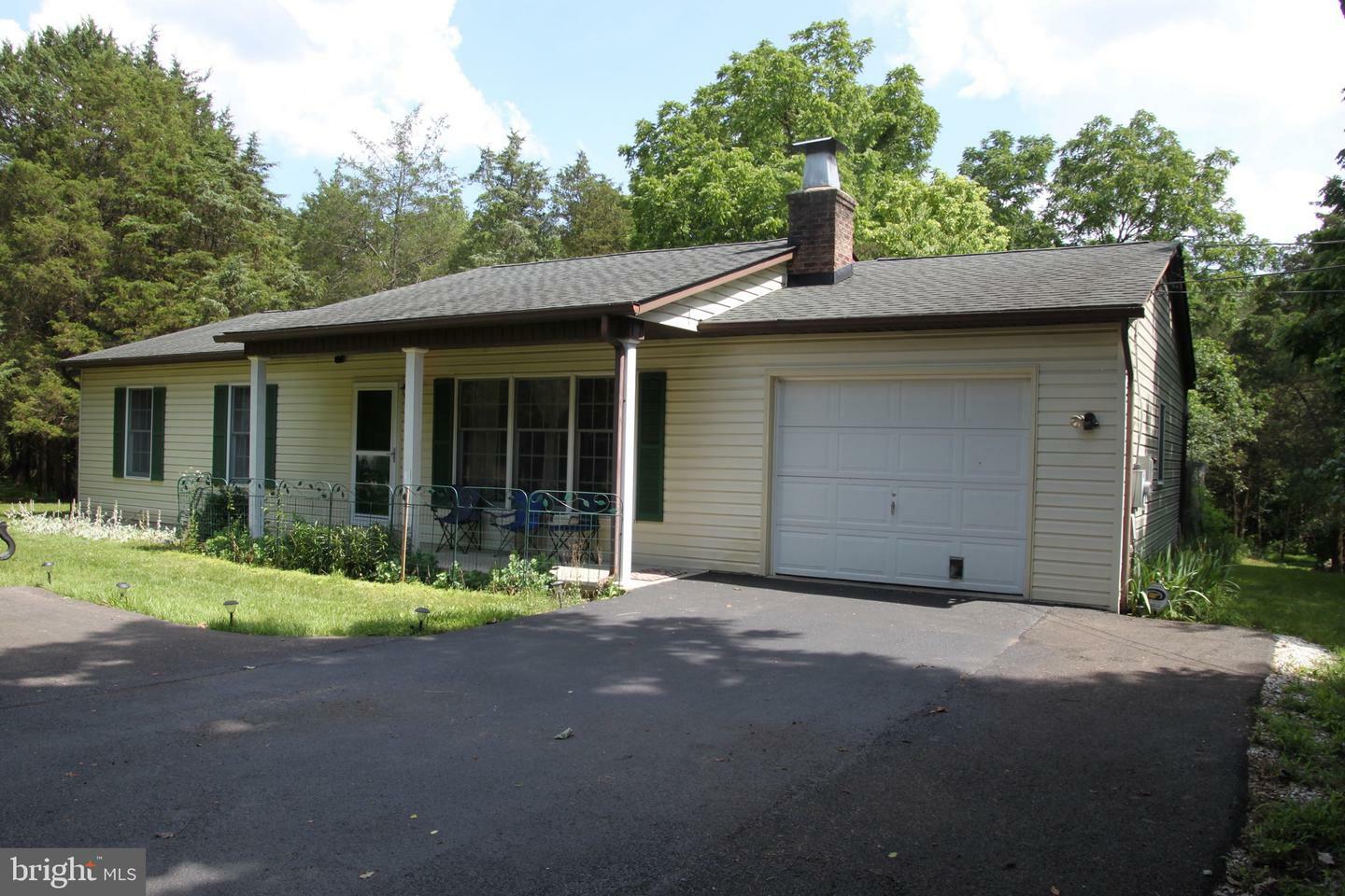 Property Photo:  1067 Comstock Drive  WV 25443 