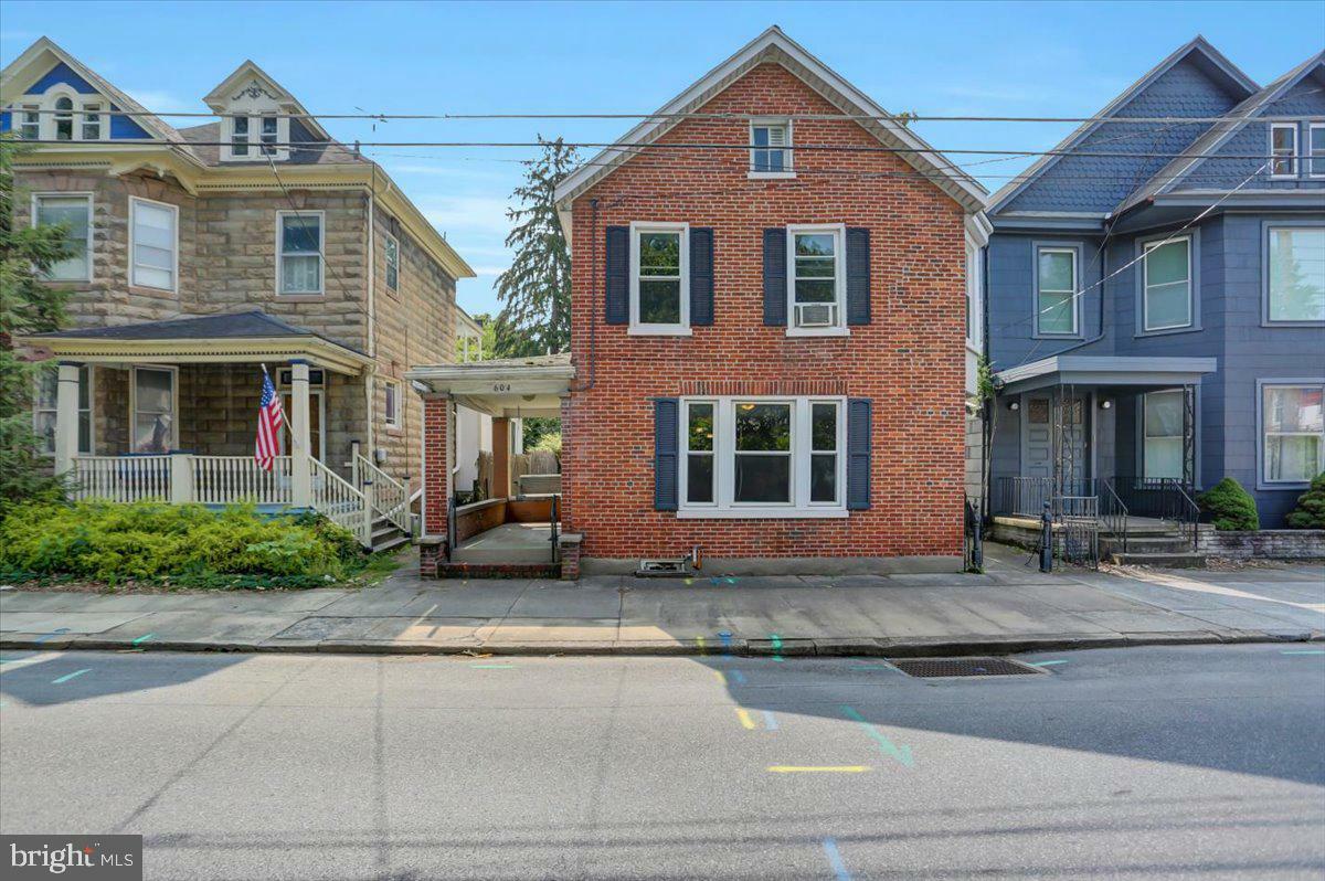 Property Photo:  604 Philadelphia Avenue  PA 17201 