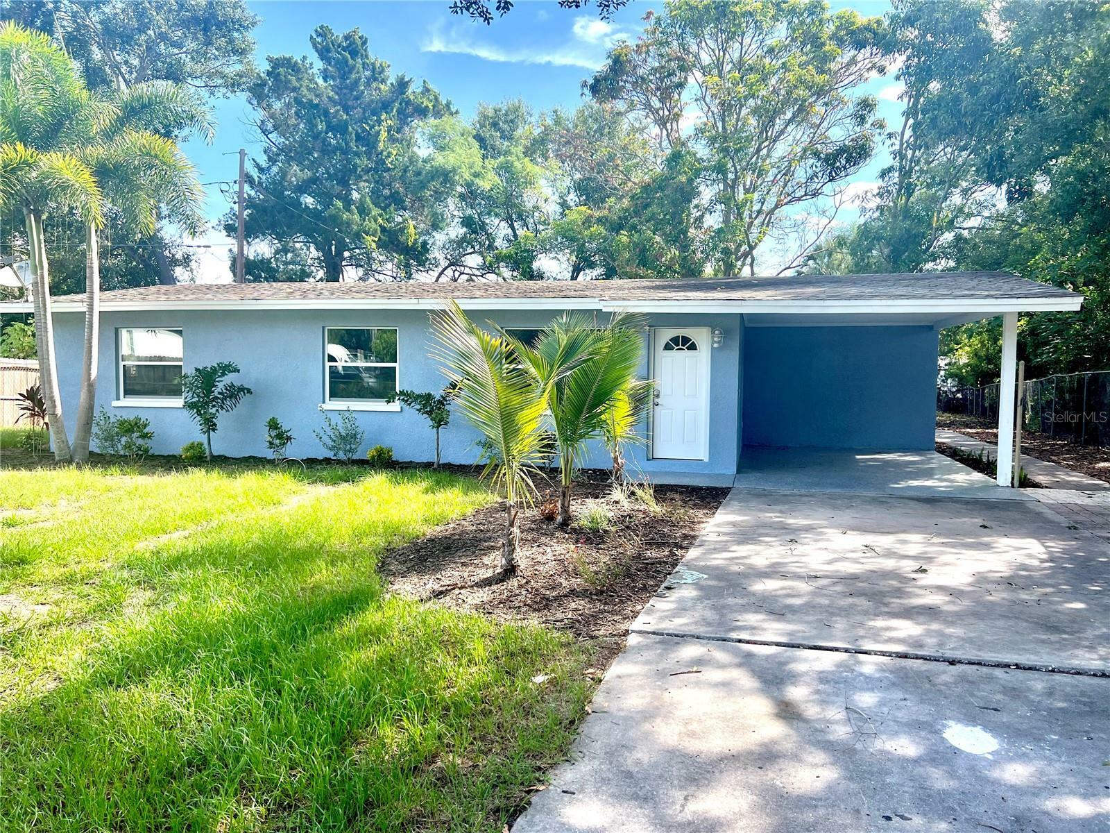 Property Photo:  6011 10th Street E  FL 34203 