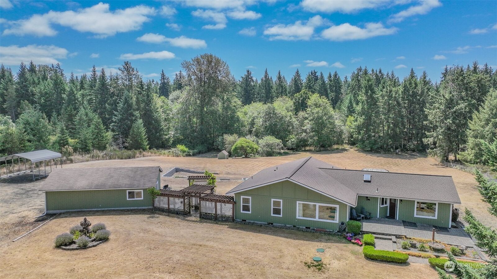 Home for sale in Shelton 80 E Prairiewood Place, Shelton, WA 98584