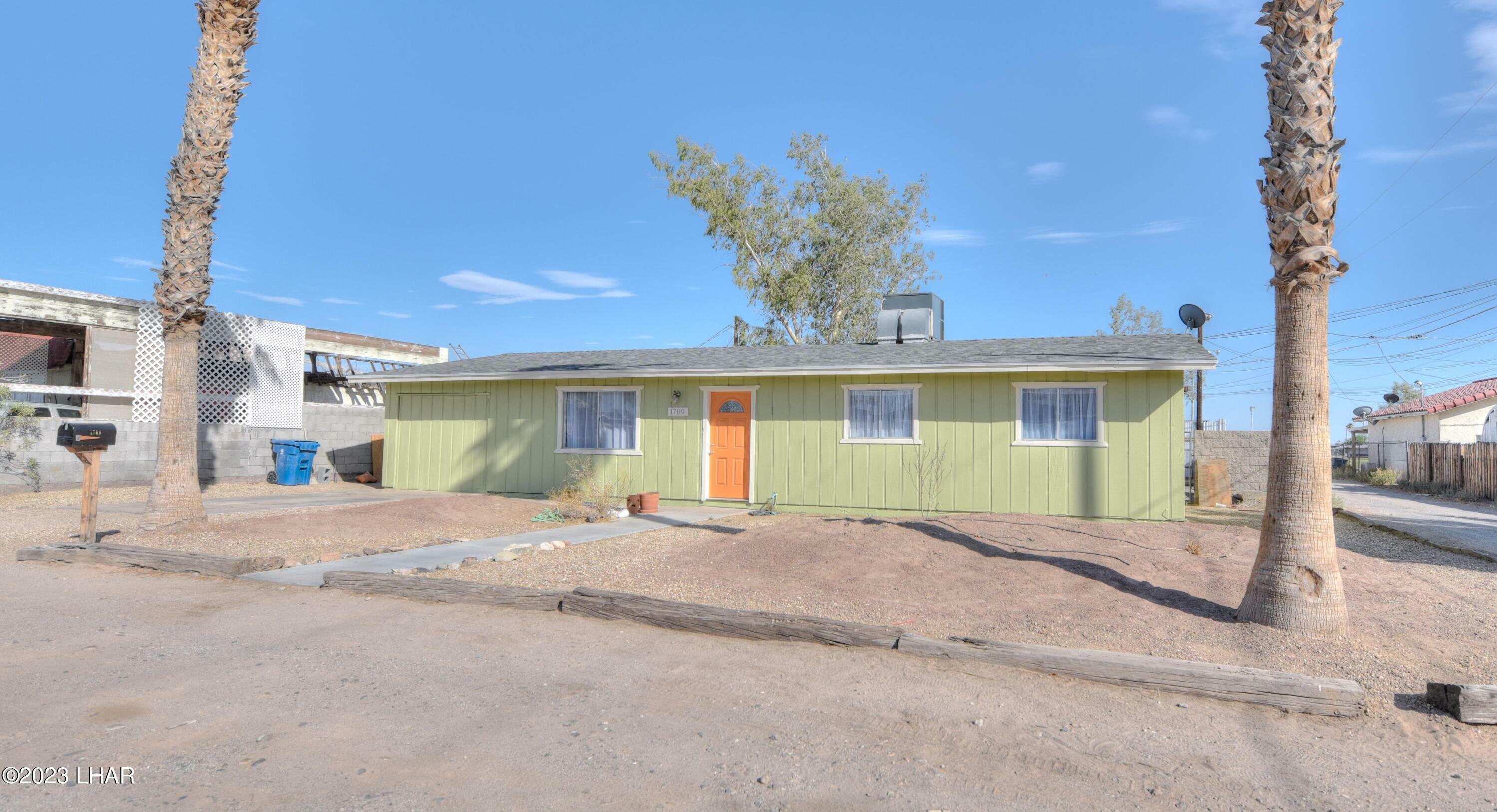 Property Photo:  1709 W 16th St  AZ 85344 