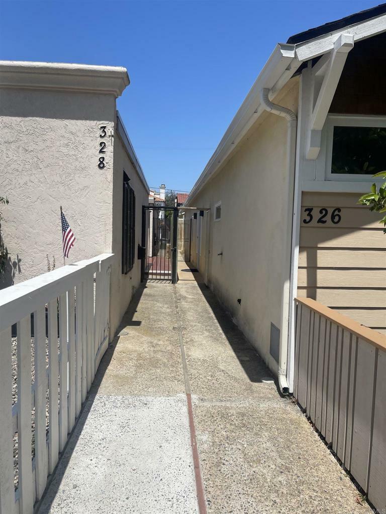 Property Photo: 326 J CA 92118