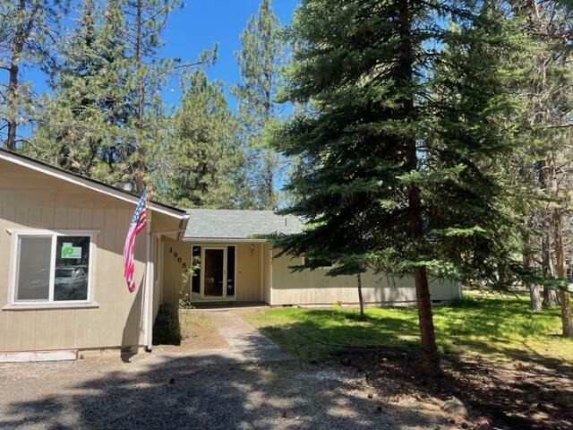 Property Photo: 19654 Emerald Place OR 97702