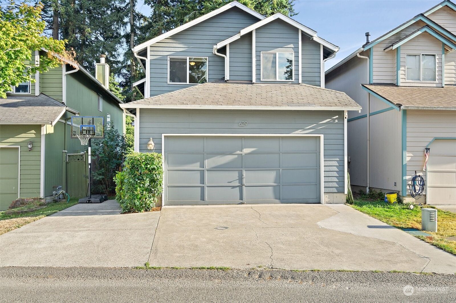 Property Photo: 629 NE Flagstone Lane WA 98310