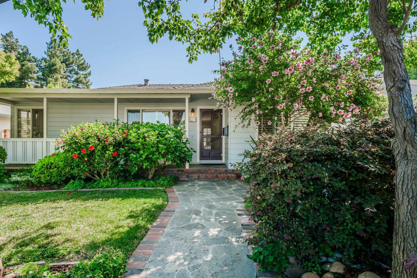 Property Photo:  659 Armanini Avenue  CA 95050 