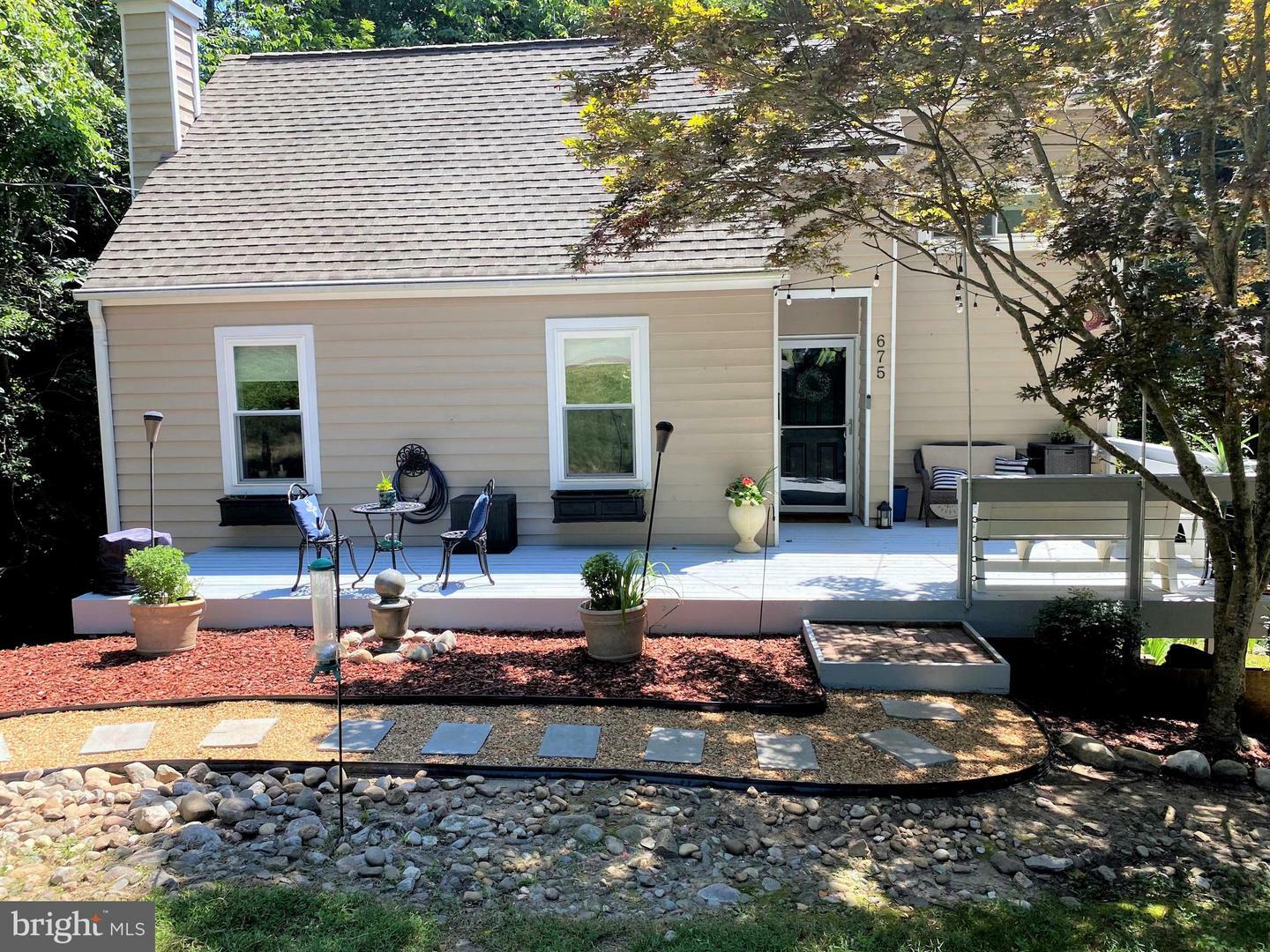 Property Photo:  675 Powell Street  VA 23185 