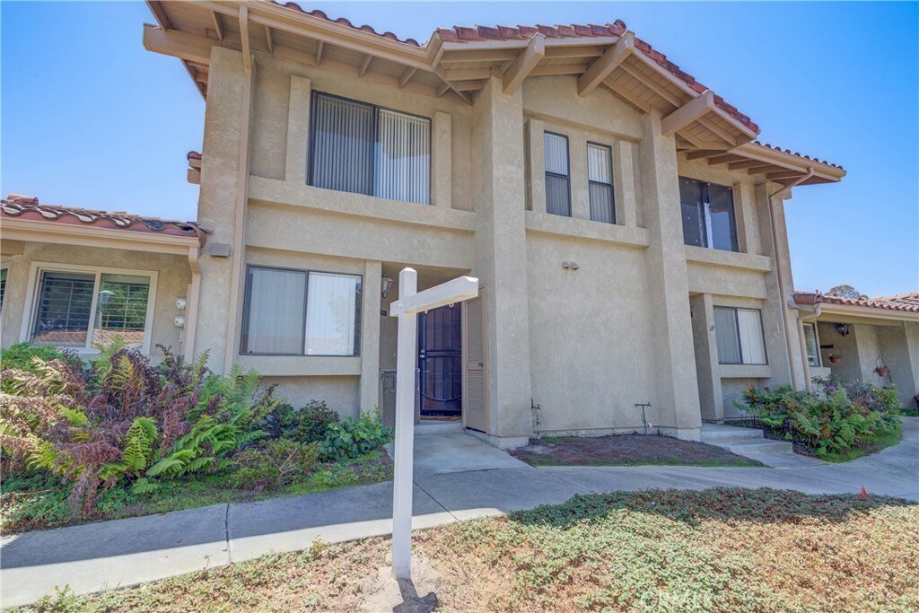 Property Photo:  1394 Tourney Hill Lane 35  CA 93444 