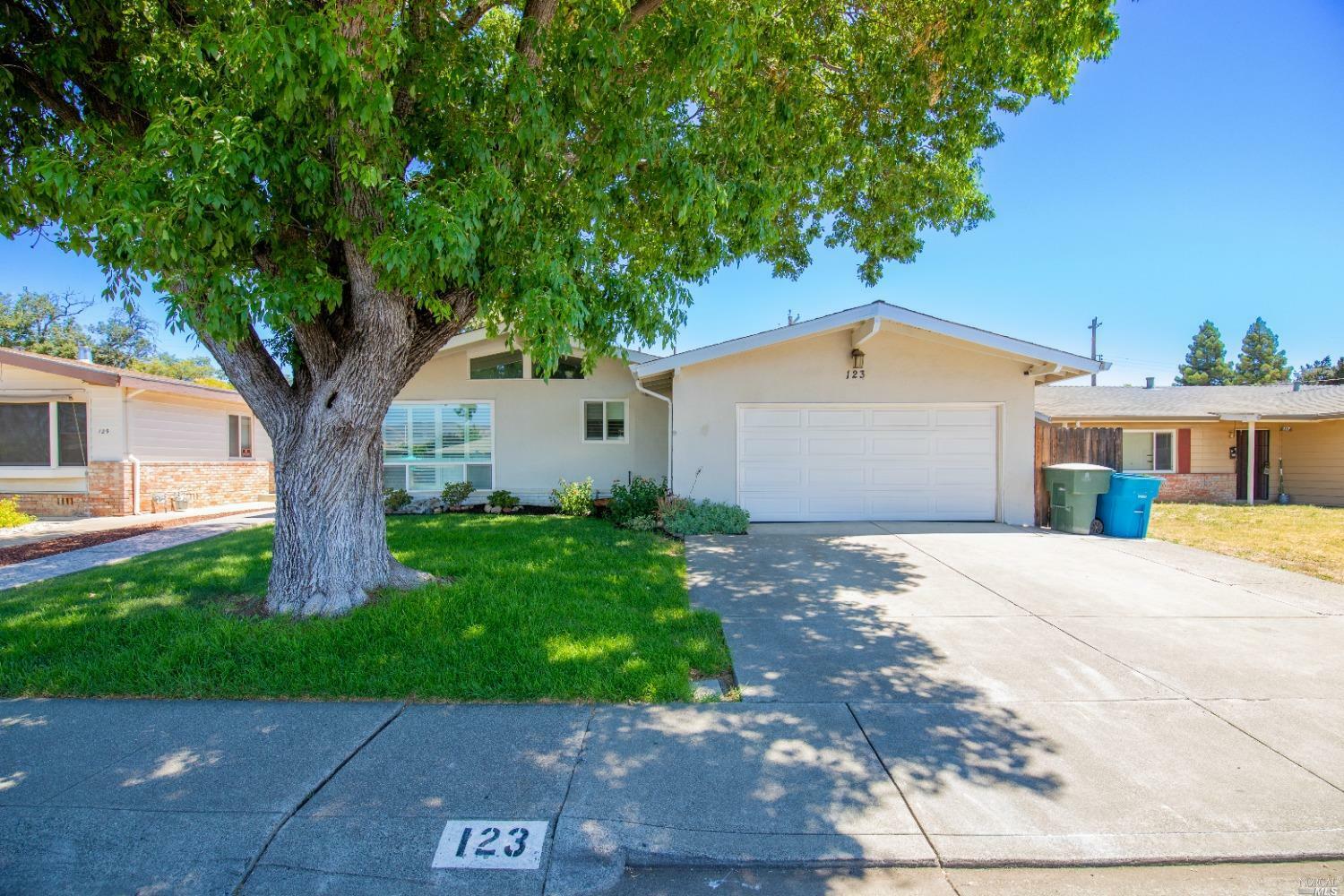 Property Photo:  123 N West Street  CA 95688 