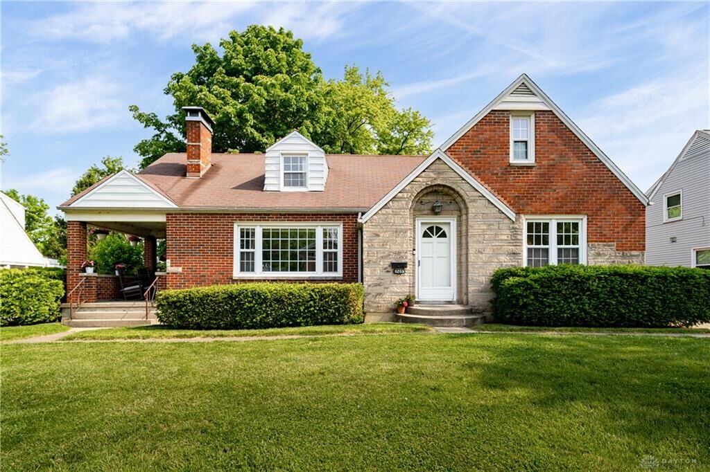 Property Photo: 3205 Poinciana Road OH 45042