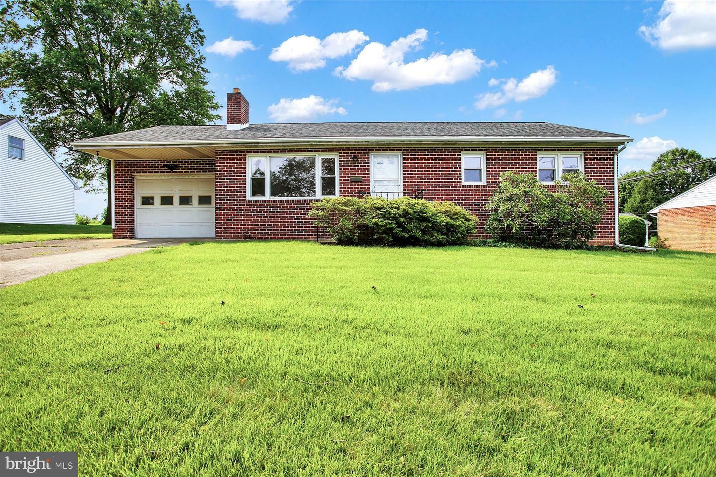 Property Photo: 119 Kokomo Avenue PA 17036