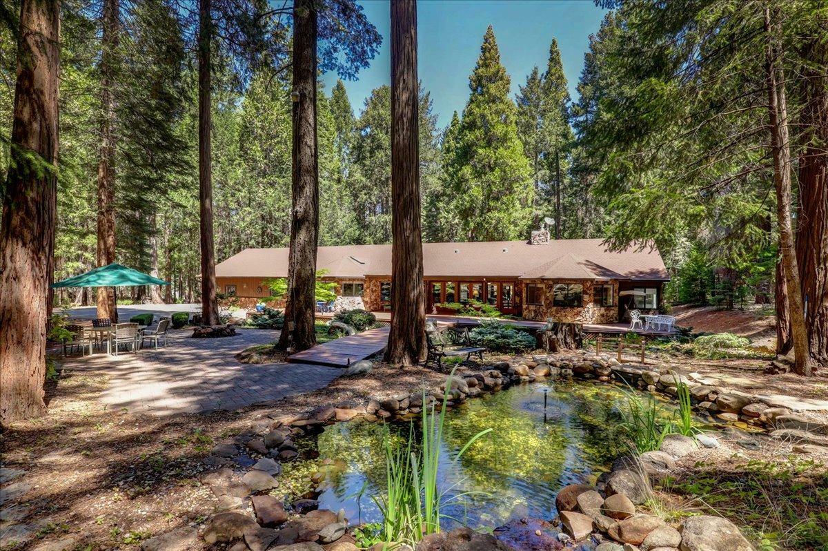 Property Photo: 13860 Climbing Way CA 95959