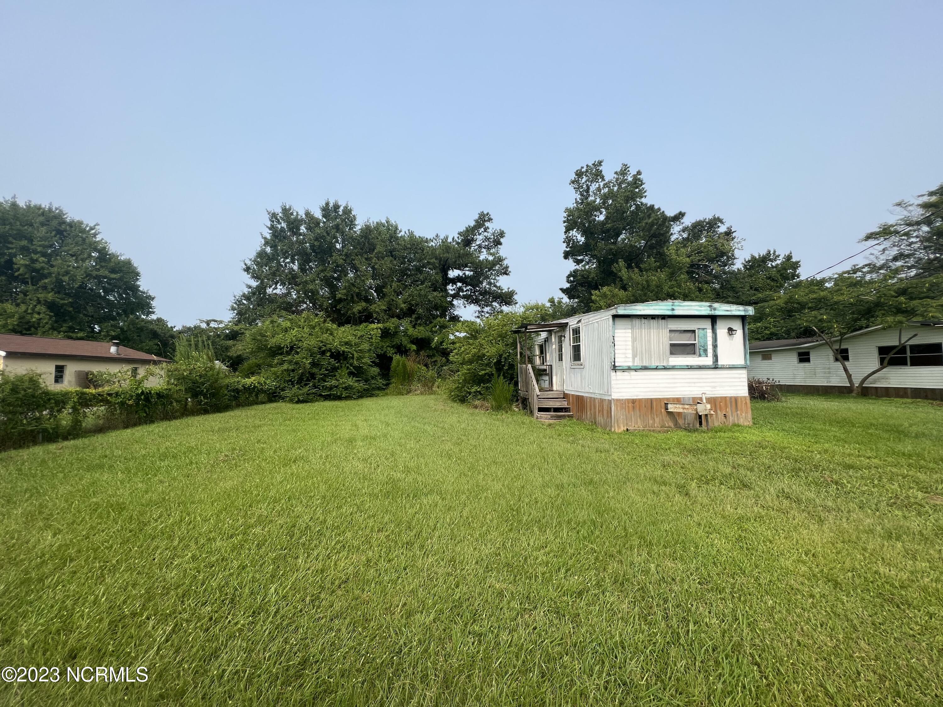 Property Photo:  122 Harbord Drive  NC 28544 