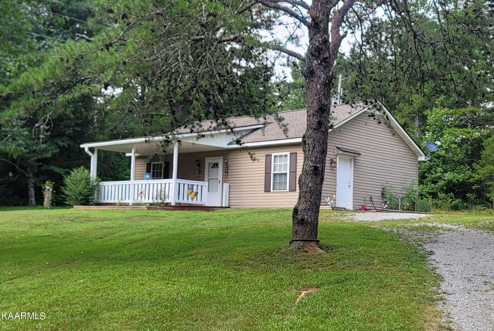 Property Photo:  957 County Road 100  TN 37303 
