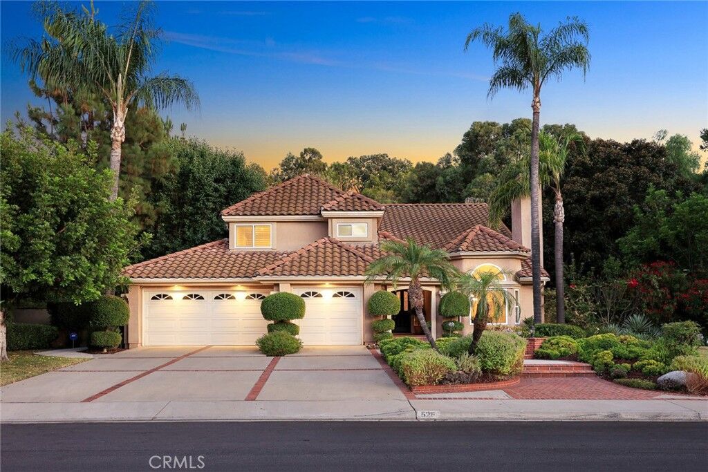 Property Photo:  526 Calle Santa Barbara  CA 91773 