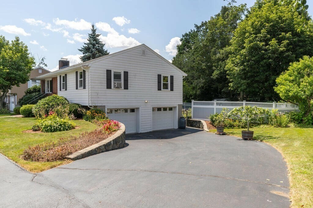 Property Photo: 4 Eastern Avenue MA 02180