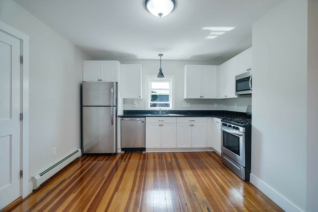 Property Photo:  321 Jefferson Ave 3  MA 01970 