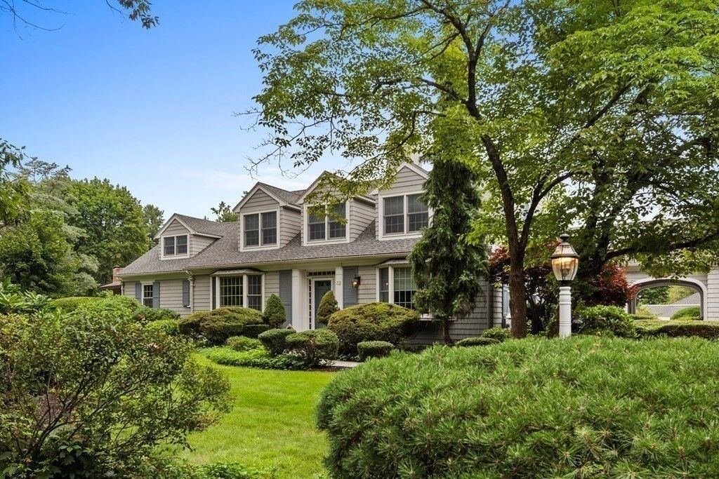 Property Photo:  32 Hidden Rd  MA 01810 