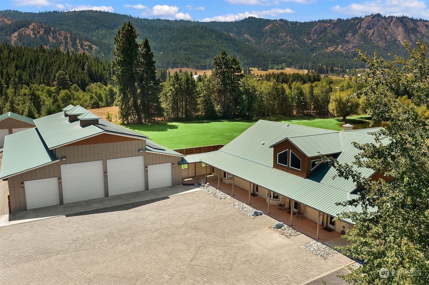 Property Photo: 642 Iron Mountain Road WA 98922